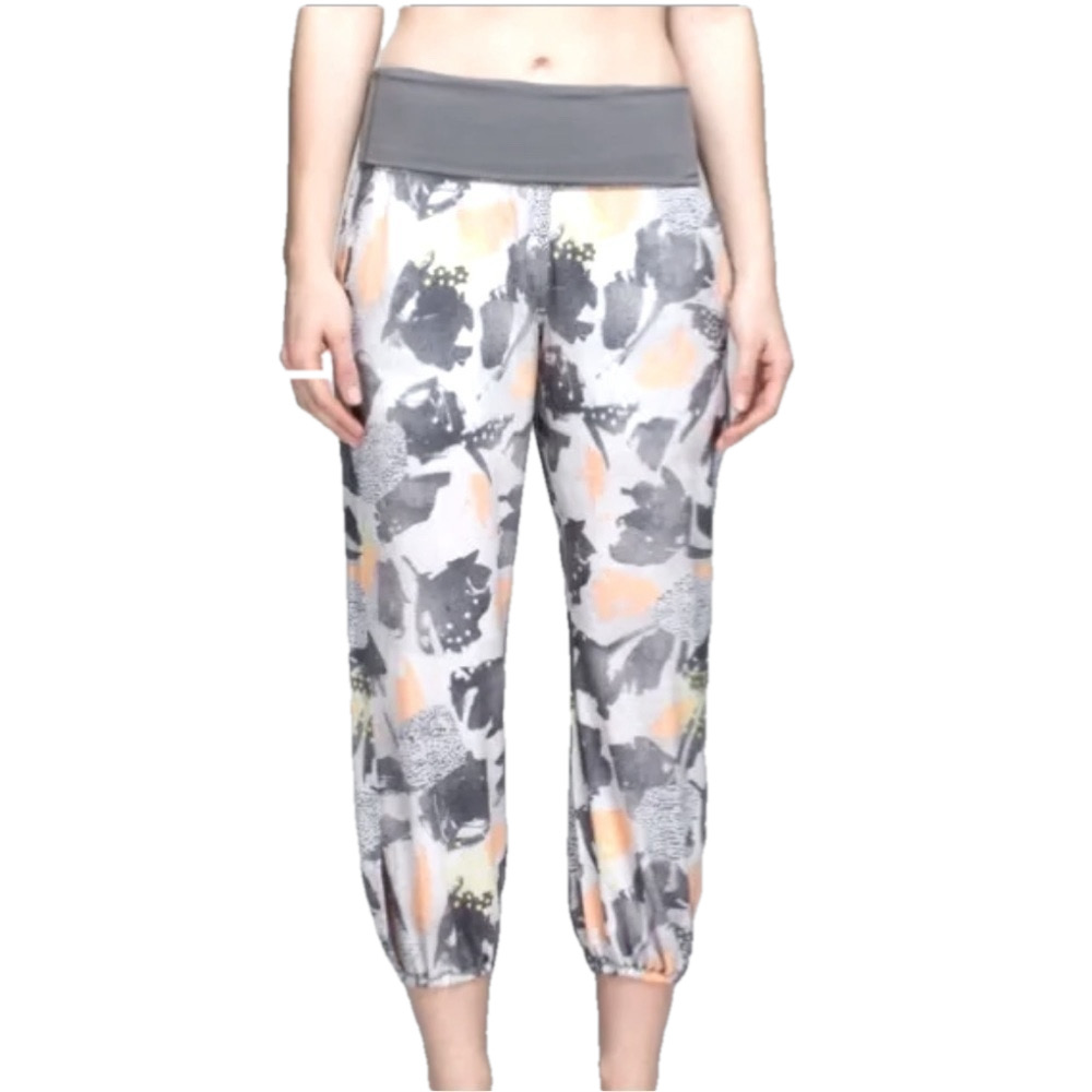 Lululemon Om Pant Mini Art Pop White Multi / Slate 4